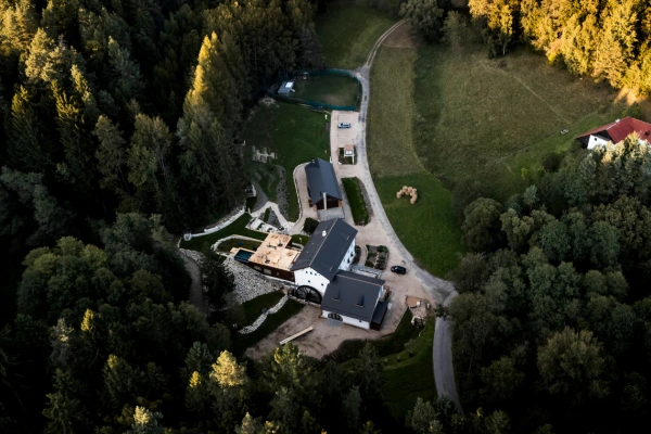 Podhlavický mlýn aus der Drohne